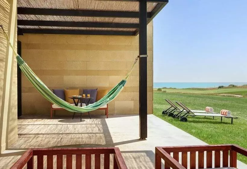 سوییت, Verdura Resort