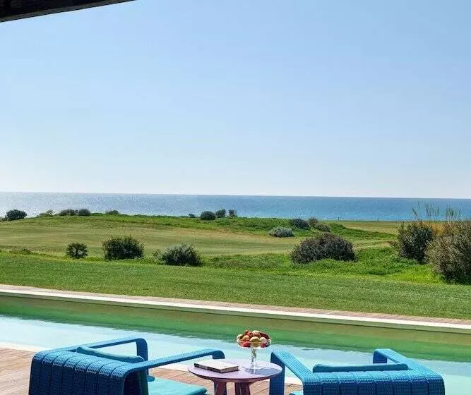سوییت با استخر, Verdura Resort