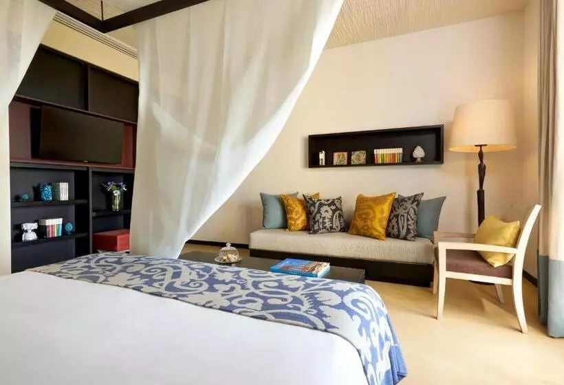 اتاق سوپریور با چشمانداز دریا, Verdura Resort