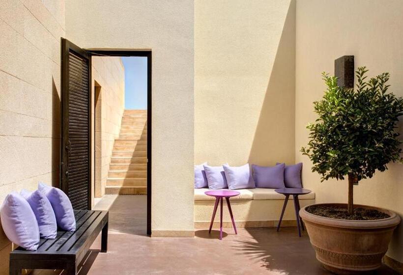 סוויטת ג'וניור עם בריכה, Verdura Resort