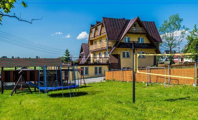 إستوديو قياسى, Willa Modra