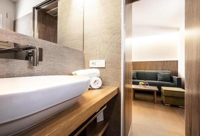 חדר סטנדרט עם ג'קוזי, Montepetrosu Charming House