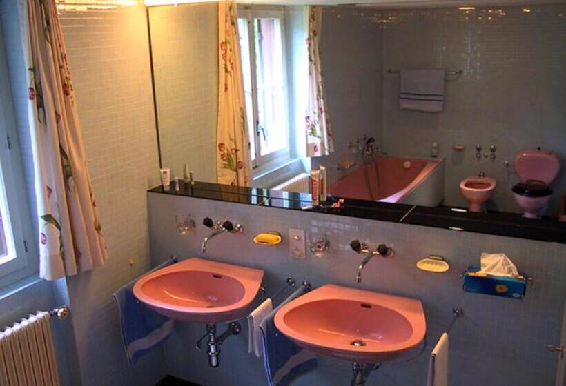 اتاق استاندارد با بالکن, Arche De Noé B&b