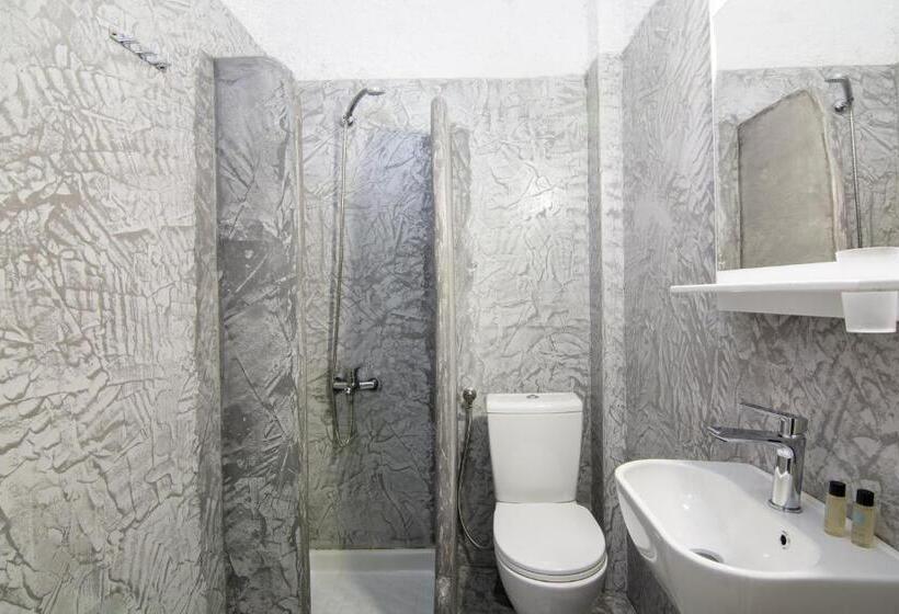 اتاق استاندارد, Carlos Pension