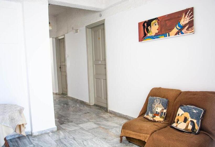 Chambre Triple Standard, Carlos Pension