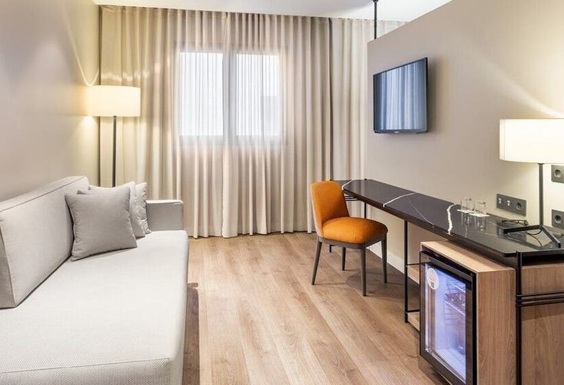 سوییت جونیور, Eurostars Guadalquivir