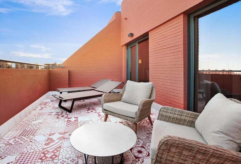 سوئیت جونیور با تراس, Eurostars Guadalquivir