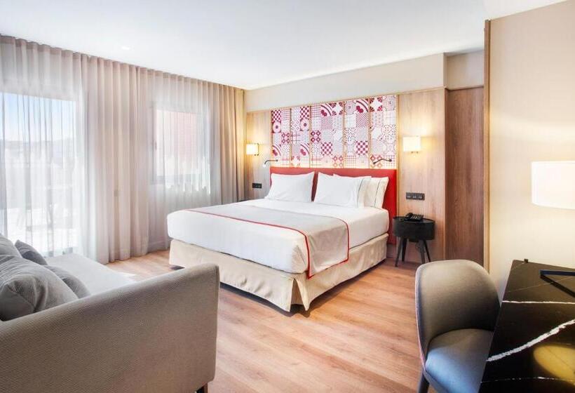 سوئیت جونیور با تراس, Eurostars Guadalquivir