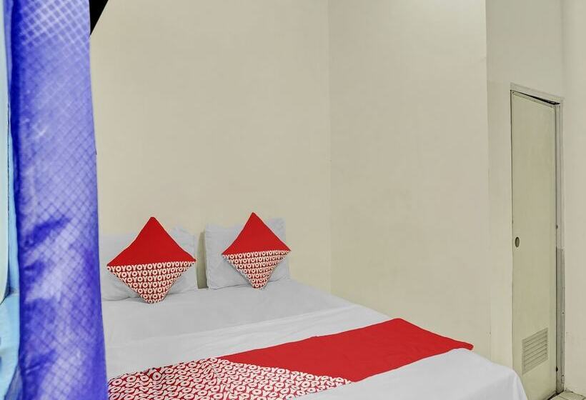 标准间, Oyo 90523 Homestay Jenggolo