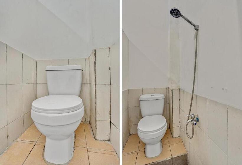 标准间, Oyo 90523 Homestay Jenggolo