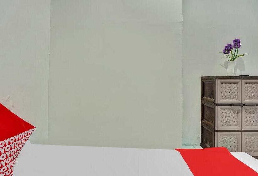 标准间, Oyo 90523 Homestay Jenggolo