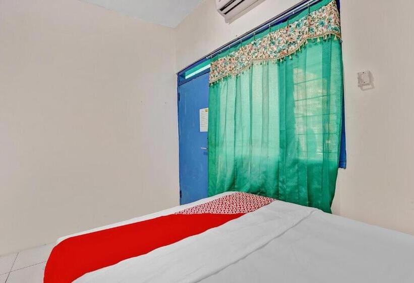 标准间, Oyo 90523 Homestay Jenggolo