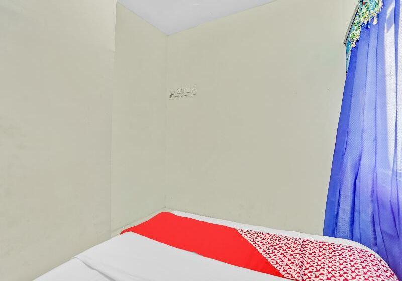 标准间, Oyo 90523 Homestay Jenggolo