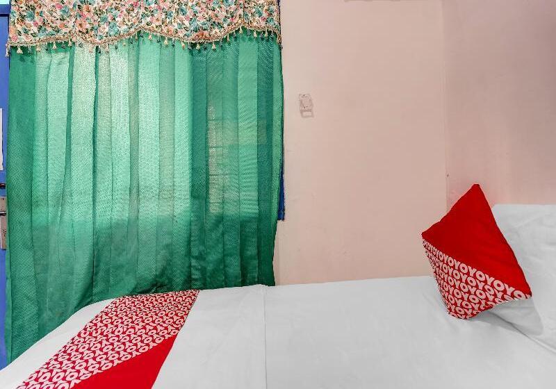 标准间, Oyo 90523 Homestay Jenggolo