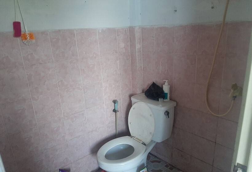 اتاق استاندارد, Spot On 90535 Cimanuk Pavilion