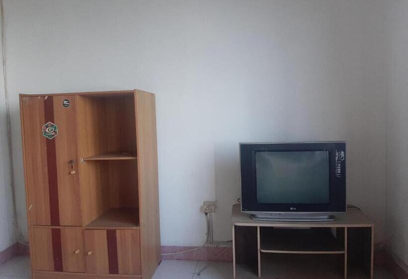 اتاق استاندارد, Spot On 90535 Cimanuk Pavilion