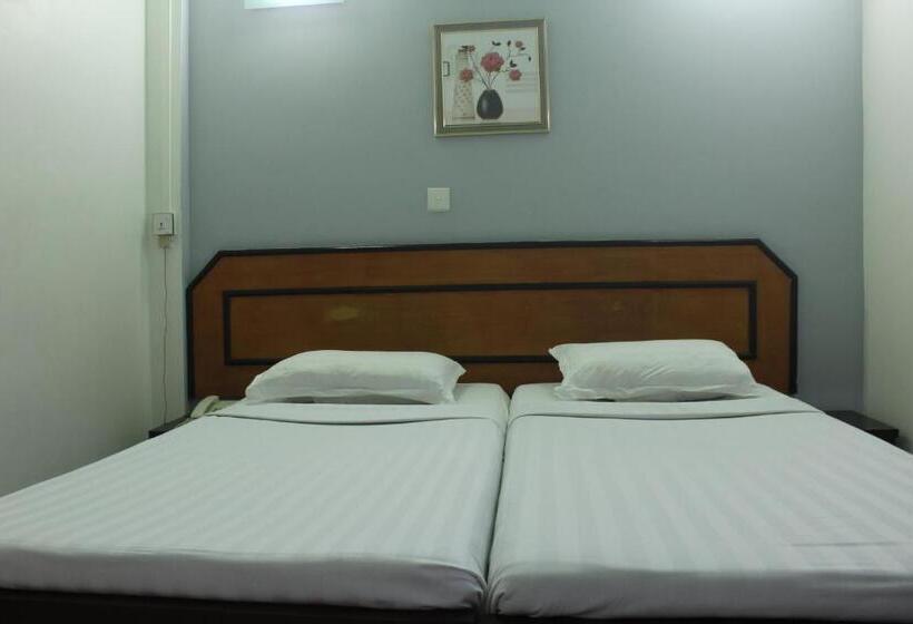 اتاق استاندارد یک نفره, The Park House