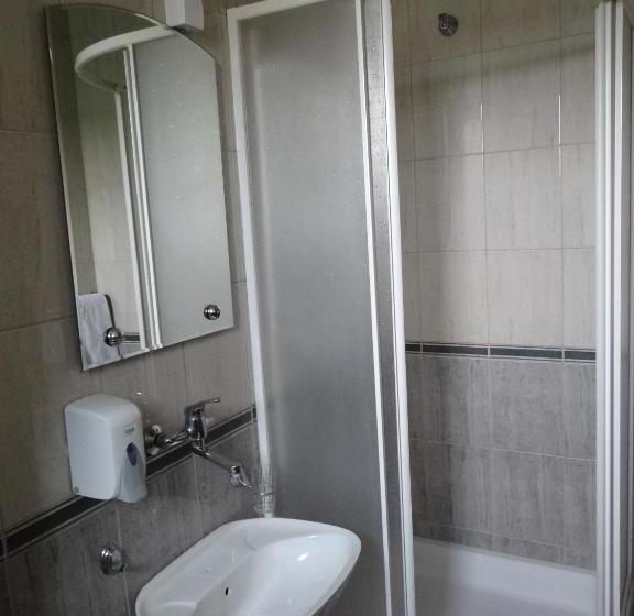 اتاق استاندارد, Naša Tvrđava Guest Accommodation