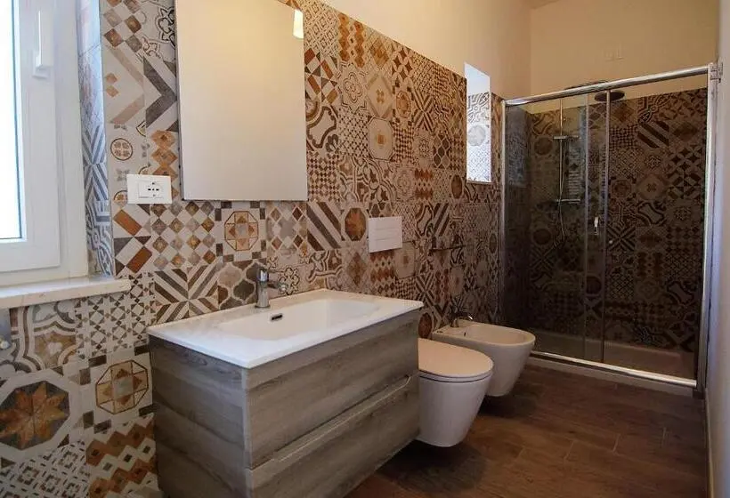 اتاق استاندارد سه نفره, B&b Relais Radoccia