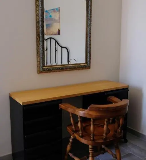 اتاق استاندارد سه نفره, B&b Relais Radoccia
