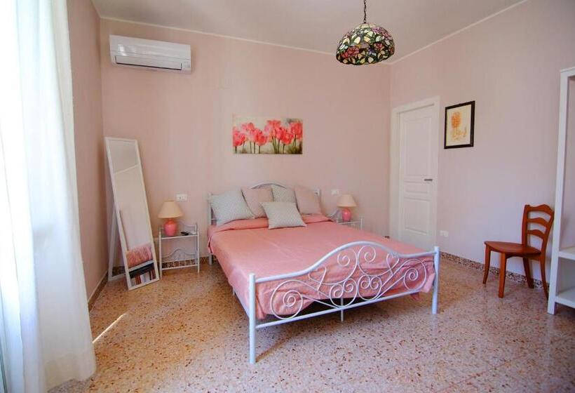 Номер Стандарт, B&b Relais Radoccia