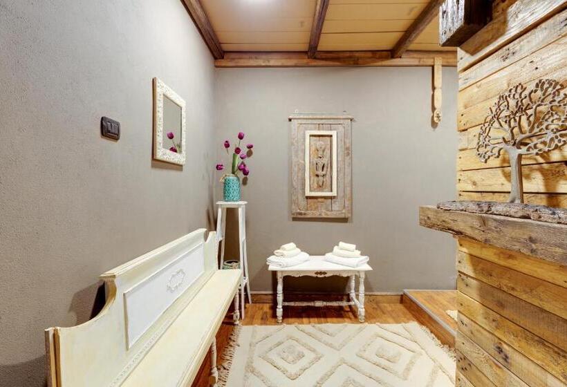 חדר סופריור עם מיטת קינג, Il Giardino Di Chiara