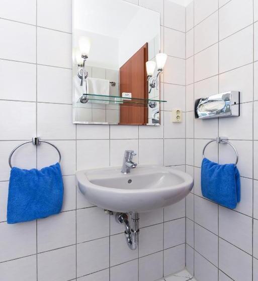 Standardrum med Terrass, Garni Benser Watt