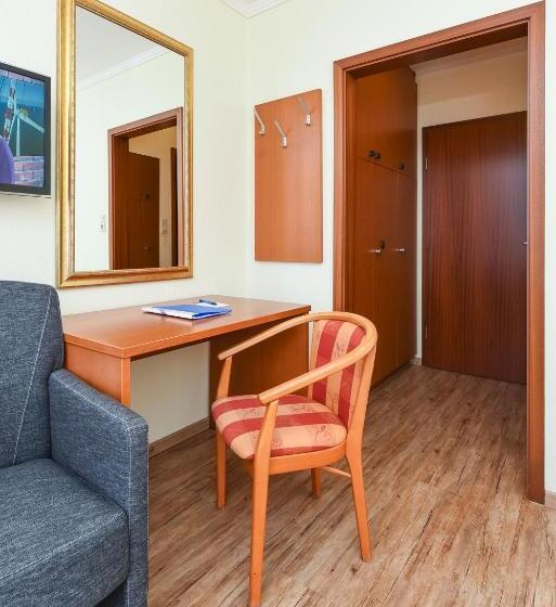 Standardrum med Terrass, Garni Benser Watt