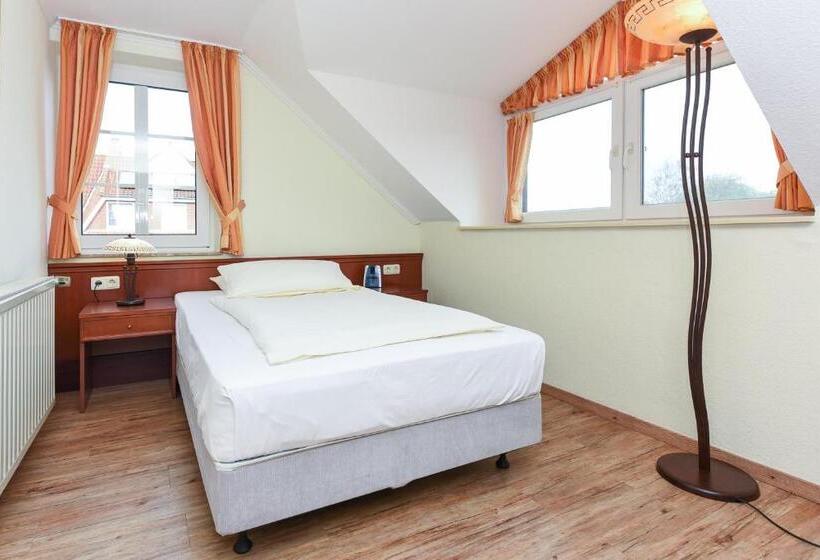 Standard Enkelrum, Garni Benser Watt