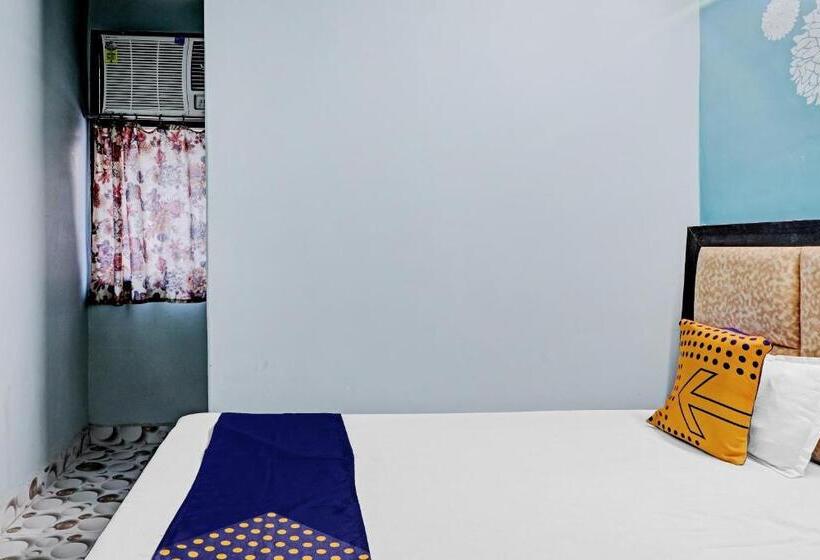 Трехместный Номер Классика, Spot On 80511 The Dwivedi Inn