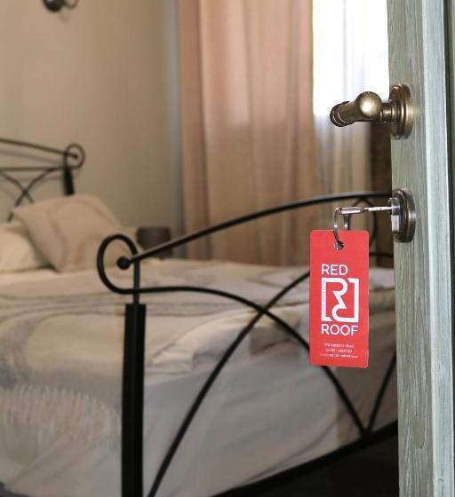 اتاق عادی, Redroof Country House