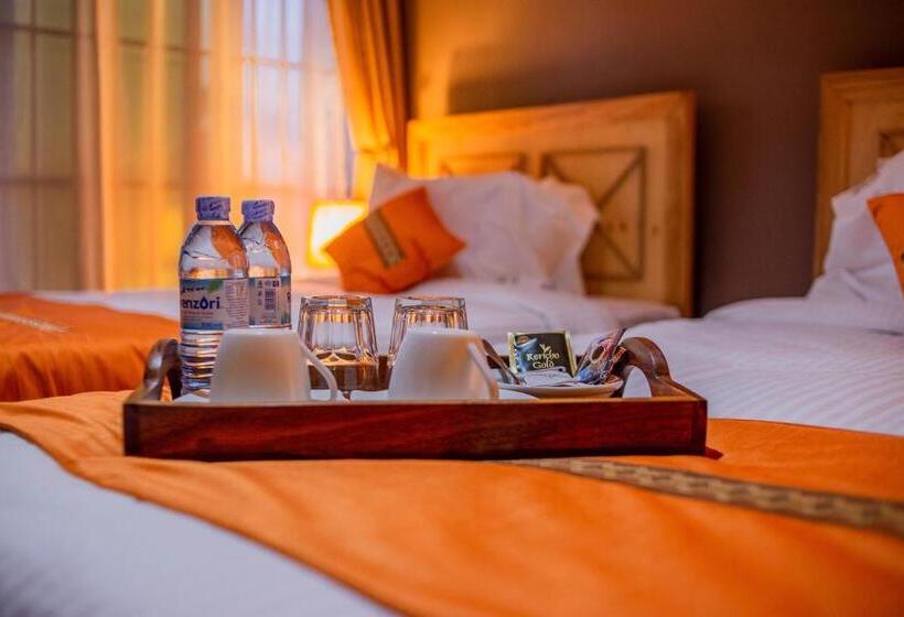 غرفة قياسية, Savannah Suites