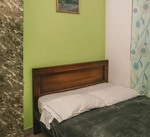 Camera Standard, Wild Incas Hostel