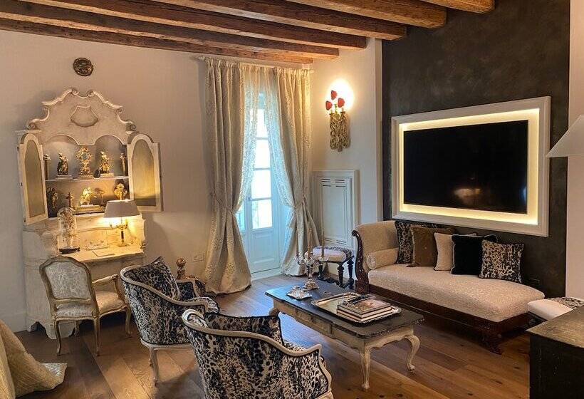 جناح مطل على المدينة, Antica Dimora Desenzano