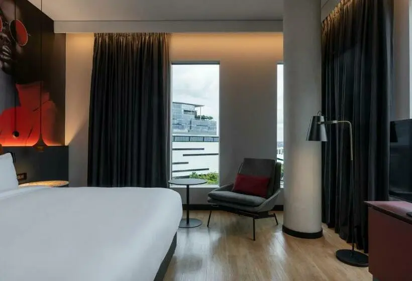 ジュニアスイート, Radisson Red Hotel Johannesburg Rosebank