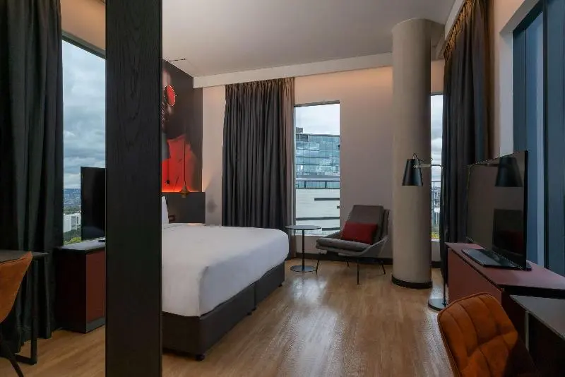 ジュニアスイート, Radisson Red Hotel Johannesburg Rosebank