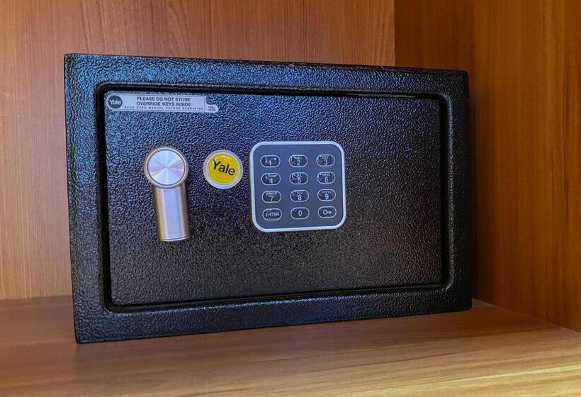 Quarto Economy, The Cabyn