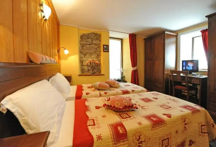 اتاق استاندارد, L'Ancien Paquier Chambre D'Hotes