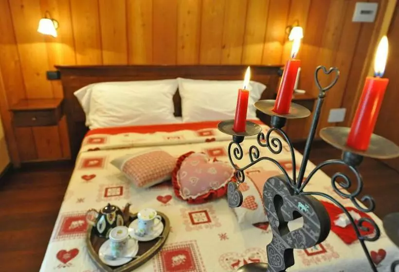 اتاق استاندارد, L'Ancien Paquier Chambre D'Hotes