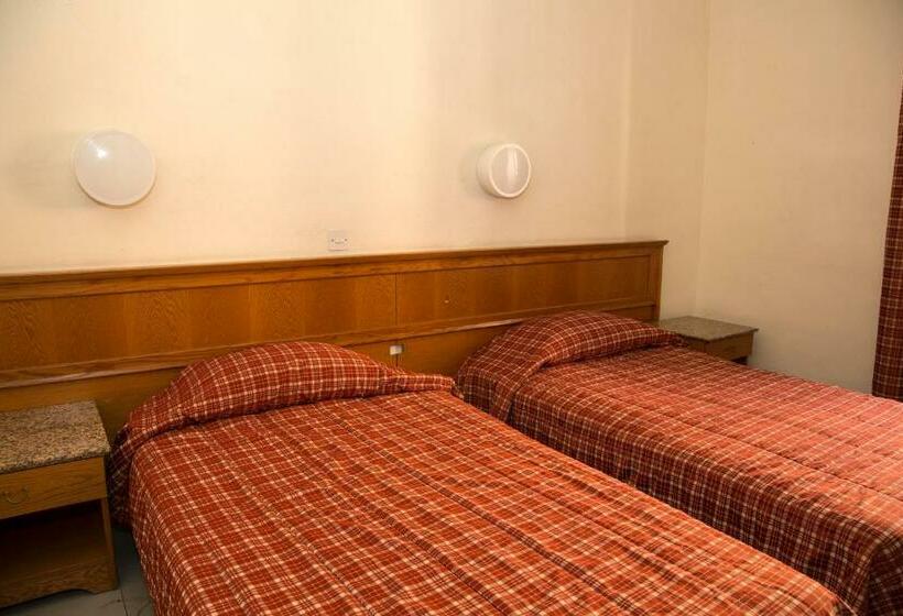 带2个卧室的公寓, Dragonara Apartments