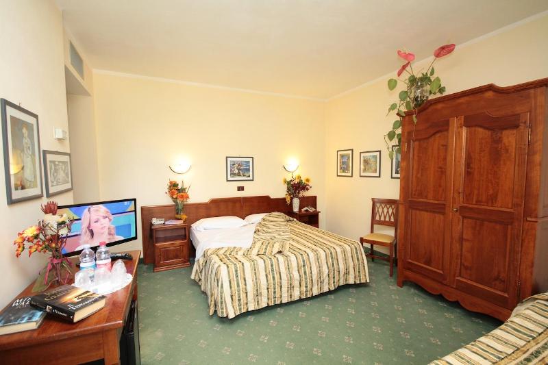 חדר סטנדרט לשלושה, Albergo Ristorante San Biagio