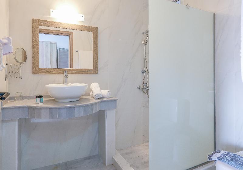 침실 1개 아파트, Anthoula Village