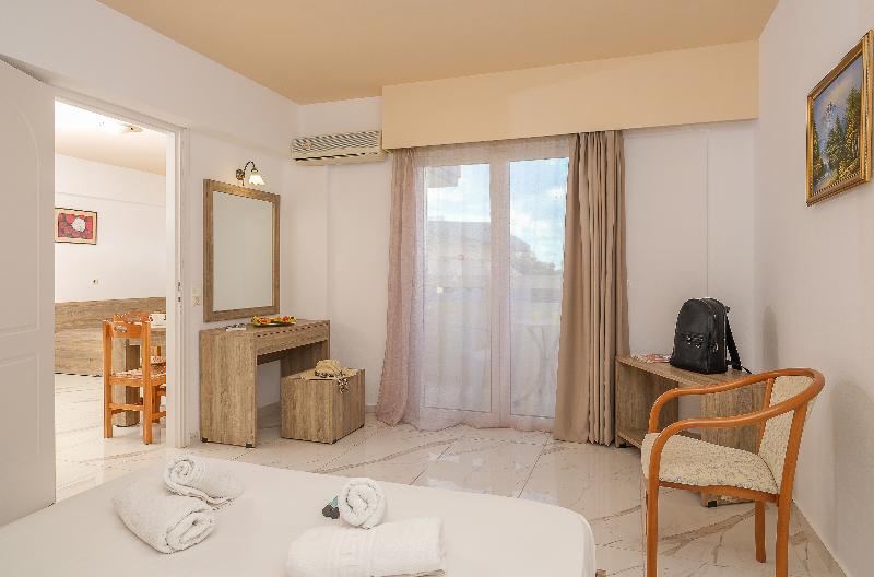 Апартаменты 1 Спальня, Anthoula Village