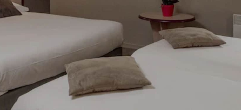 スタンダードトリプルルーム, B&b Hotel Aurillac Le Lioran