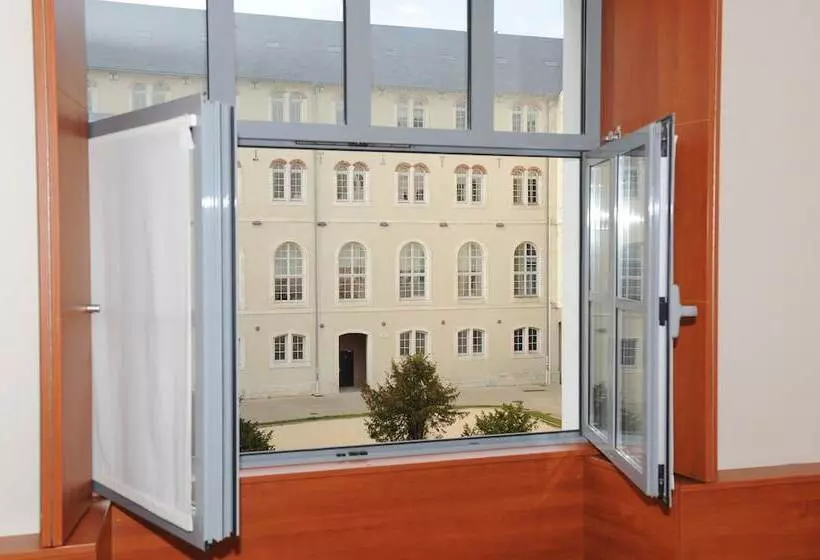 سوییت جونیور, Best Western Plus Hôtel Colbert