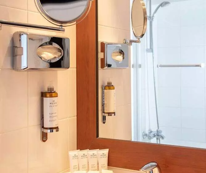 سوییت جونیور, Best Western Plus Hôtel Colbert