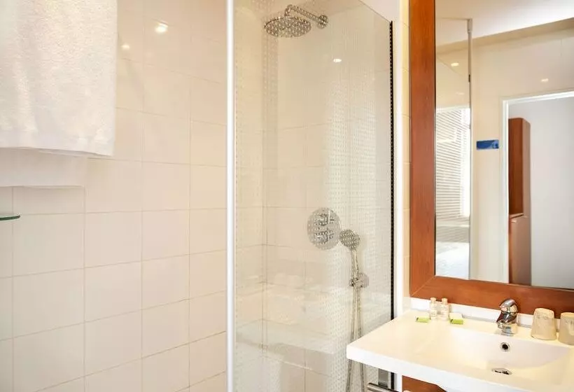 اتاق راحتی, Best Western Plus Hôtel Colbert
