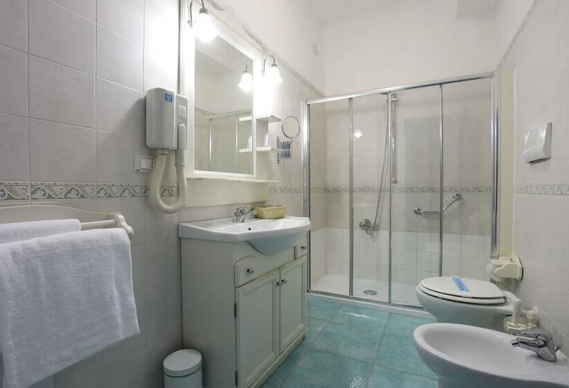 חדר סטנדרט נוף לים, Centro Congressi Polo Nautico