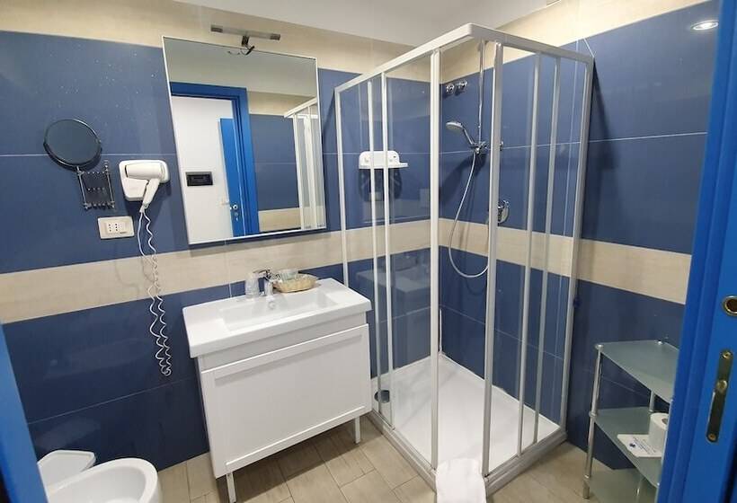 חדר סטנדרט נוף לים, Centro Congressi Polo Nautico