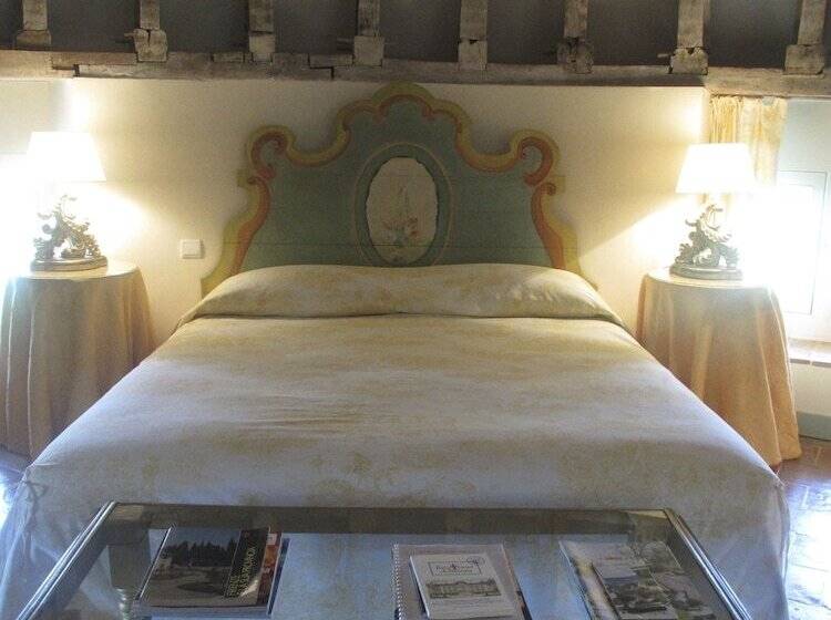 스위트, Chateau De Vauloge